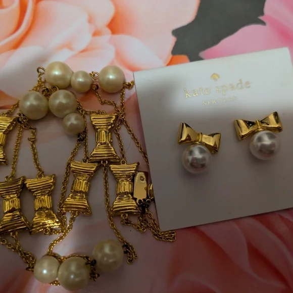 Kate Spade Gold Bow/Pearl Necklace and Matching Earrings Set - Picture 2 of 4